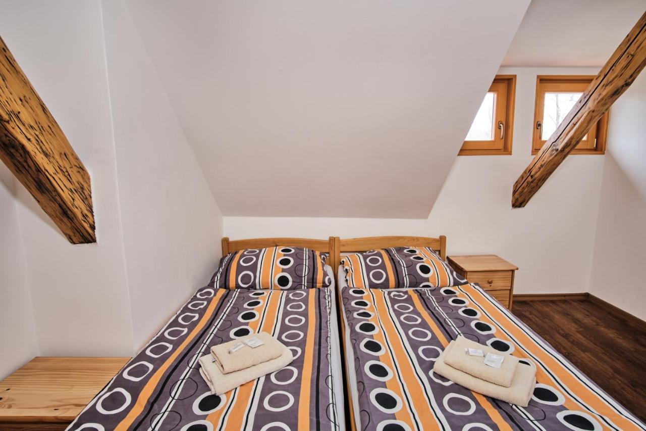 Strnadovsky Mlyn Otel Jesenice  Dış mekan fotoğraf