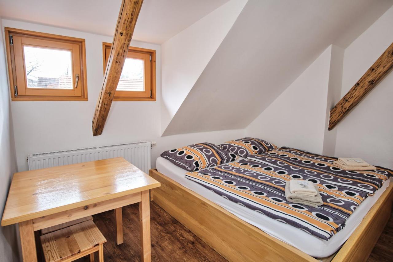 Strnadovsky Mlyn Otel Jesenice  Dış mekan fotoğraf