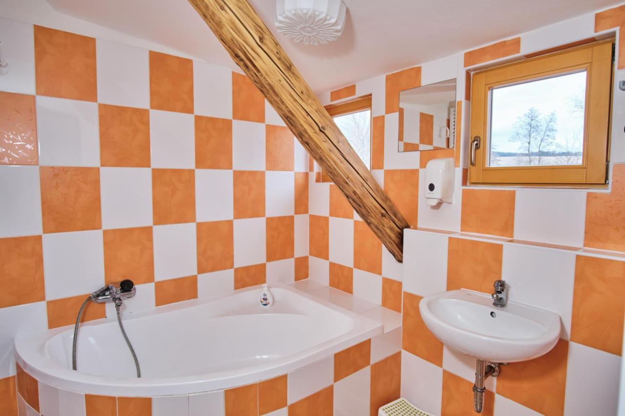 Strnadovsky Mlyn Otel Jesenice  Dış mekan fotoğraf